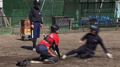 東北生活文化大学高校 女子ソフトボール部 photo02