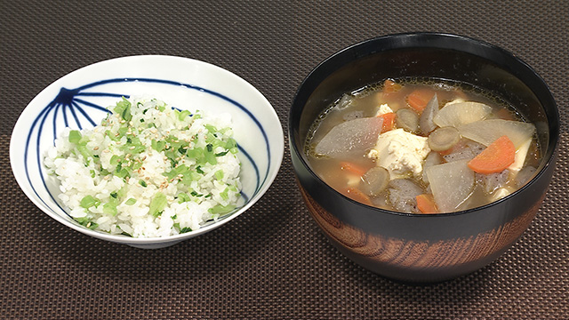 けんちん汁　菜飯