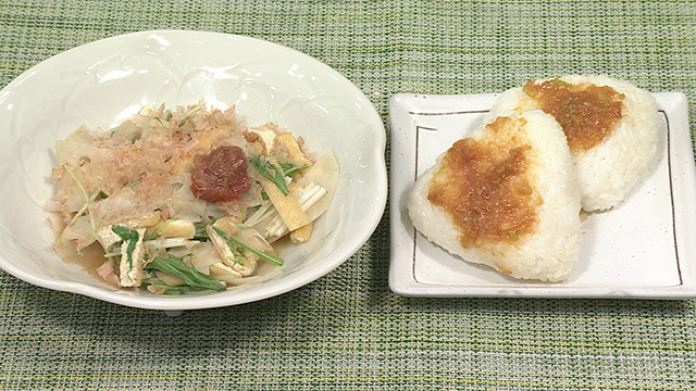 れんこんと油揚げのさっと煮　薬味味噌おにぎり